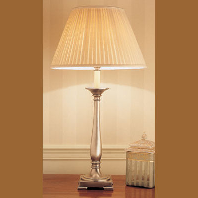 44103200  LAMPARA MESA COLUMNA LISA S/P